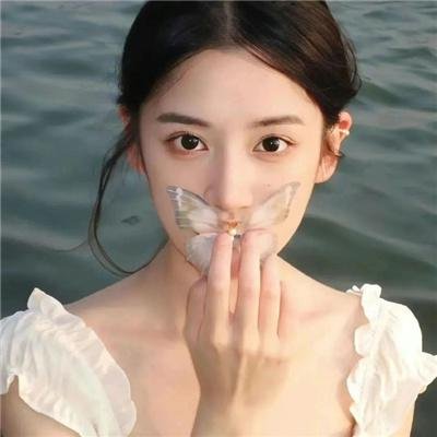 啦啦队的反击封面