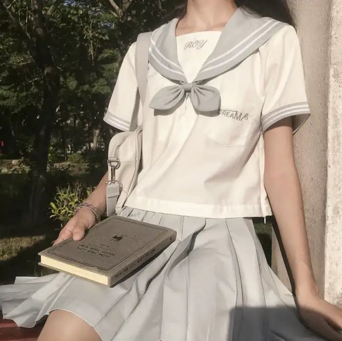 绿女神封面